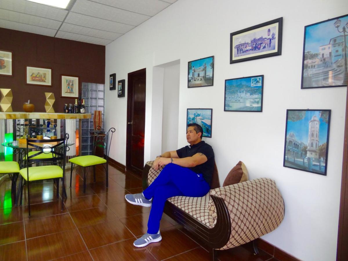 Hostal Villa 97 Guayaquil Bagian luar foto