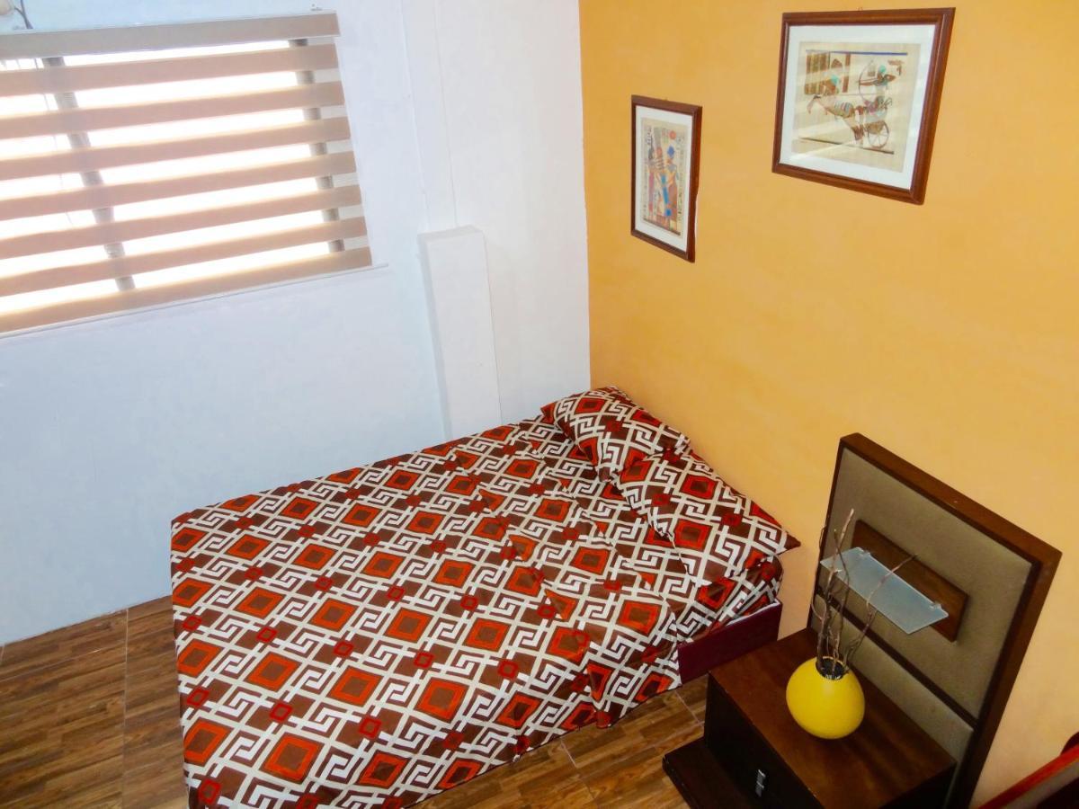 Hostal Villa 97 Guayaquil Bagian luar foto