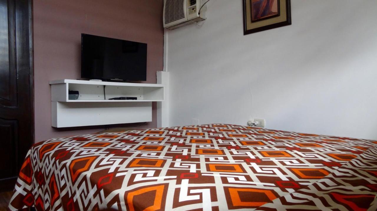 Hostal Villa 97 Guayaquil Bagian luar foto